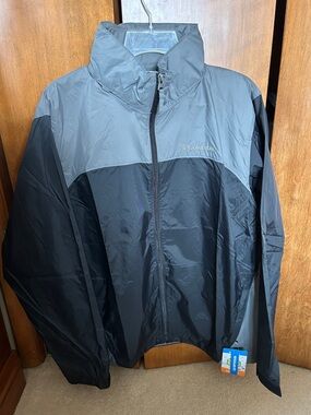 Columbia Black and Gray Lightweight Men's Jacket